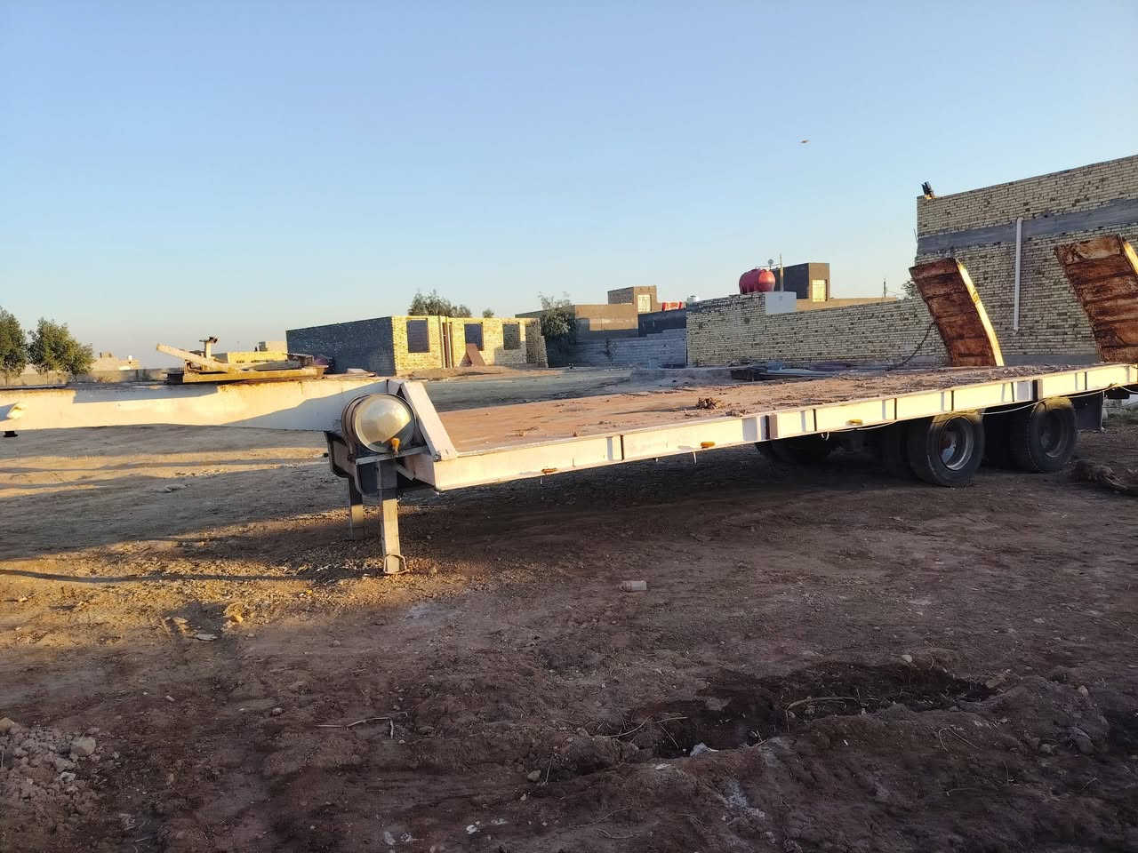 *********** *********** لودر سعر 60عنوان عماره
