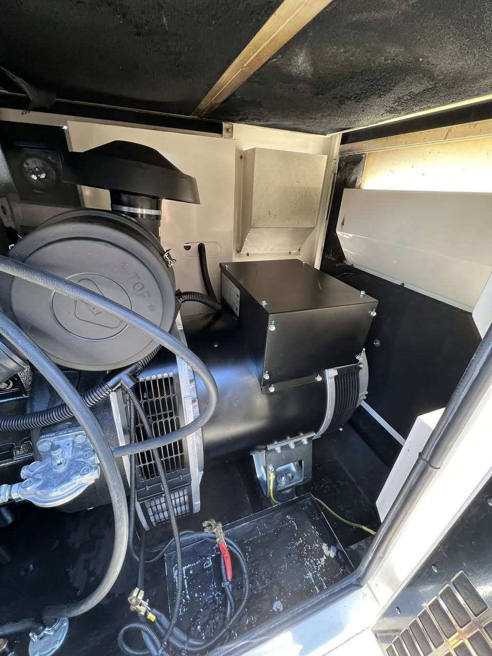 عرض
👈🏼موالد بيركز انكليزي اصلي 88KVA
👈🏼كاتم نسبه 95/100
👈🏼المحرك بيركز انكليزي اصلي 🇬🇧
👈🏼وراس التواليد لوري سومر فرنسي اصلي 🇫🇷
👈🏼ساعات العمل 280 ساعه بخانت الزيرو 
👈🏼 موديل الموالد 2022
👈🏼ضمان الموالد عل حمل  
👈🏼للتواصل واتساب او الاتصال 📞
 📞***********👈🏼
(عباس الوائلي )

تنويه هام ‼️ 

متوفر نضام الاستبدال 🔀 تكدر تبدل موالدتك القديمه موالده جديده ويتم الاتفاق 🤝بعد التقييم 

تتوفر صيانه 👷🏼‍♂️ جميع احجام الموالدات البيركز الانكليزي و/ الكمز / دايو دوزان  بعمل متقن ونوفر لك خدمات عامه واستبدال عام في الموالدات 

معه تحيات (عباس الوائلي )
