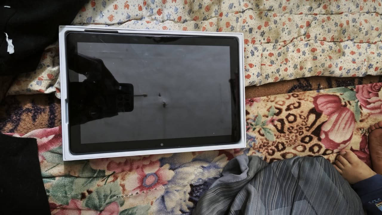 ايباد سامسونج باد 11s  مفتوح من الكارتون اله يومين  للبيع يشغل ببجي وبيس وكل الالعاب ذاكره 64 ب 80  مكان شطرة


**إذا كنت صاحب هذا الإعلان وتريد حذفه لأي سبب، رجاءا أرسل رسالة إلى الدعم الفني**