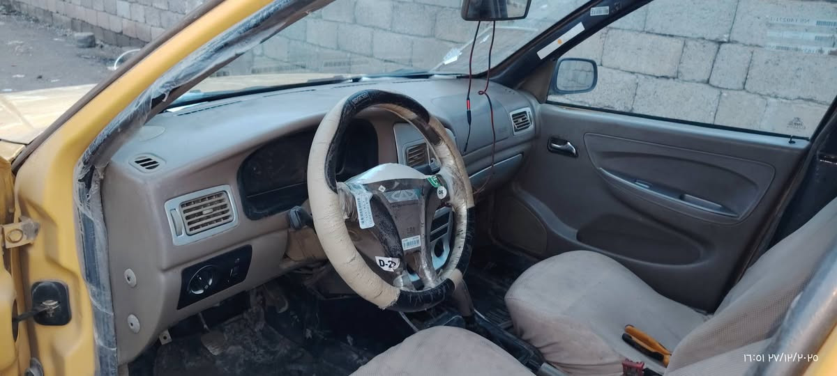 كير ومحرك شرط وايرمنيه كلها شغاله

طخم تعبان شرط التحويل كابون بانزين بيها عليها هيه وغرامه ٩٠٠ عل مشتري بيها هاي الطخه الكدامك خارجيه

السعر ١٦

***********
