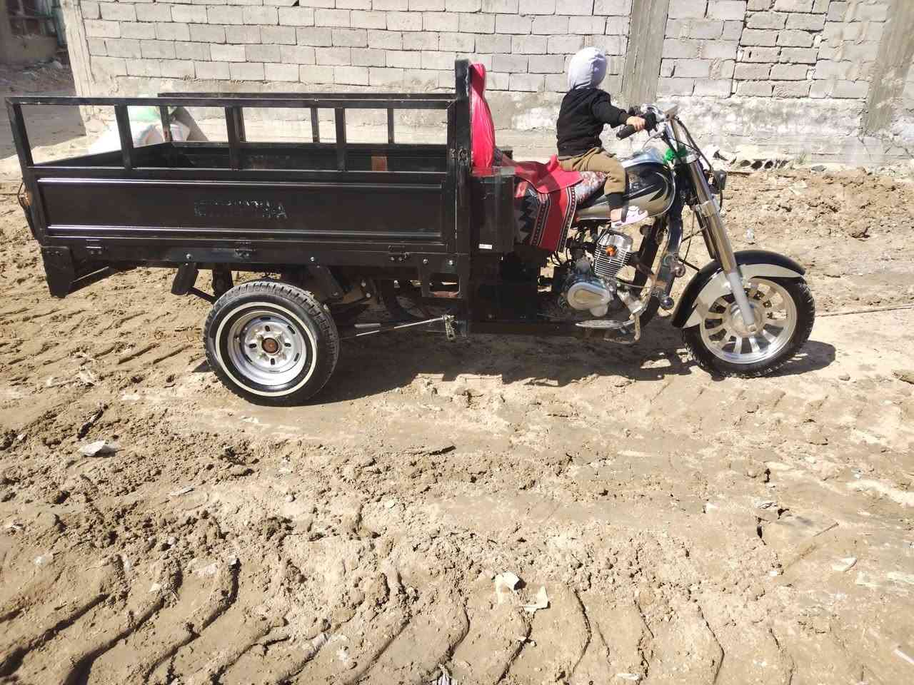 سلام عليكم ستواته لبيع مديل 22 وكيلهه ابن حبرين وراق اصولي مكيانه 25 شاصي مكفوال سعرهه 2000000 ملونين وبيهه مجال


**إذا كنت صاحب هذا الإعلان وتريد حذفه لأي سبب، رجاءا أرسل رسالة إلى الدعم الفني**