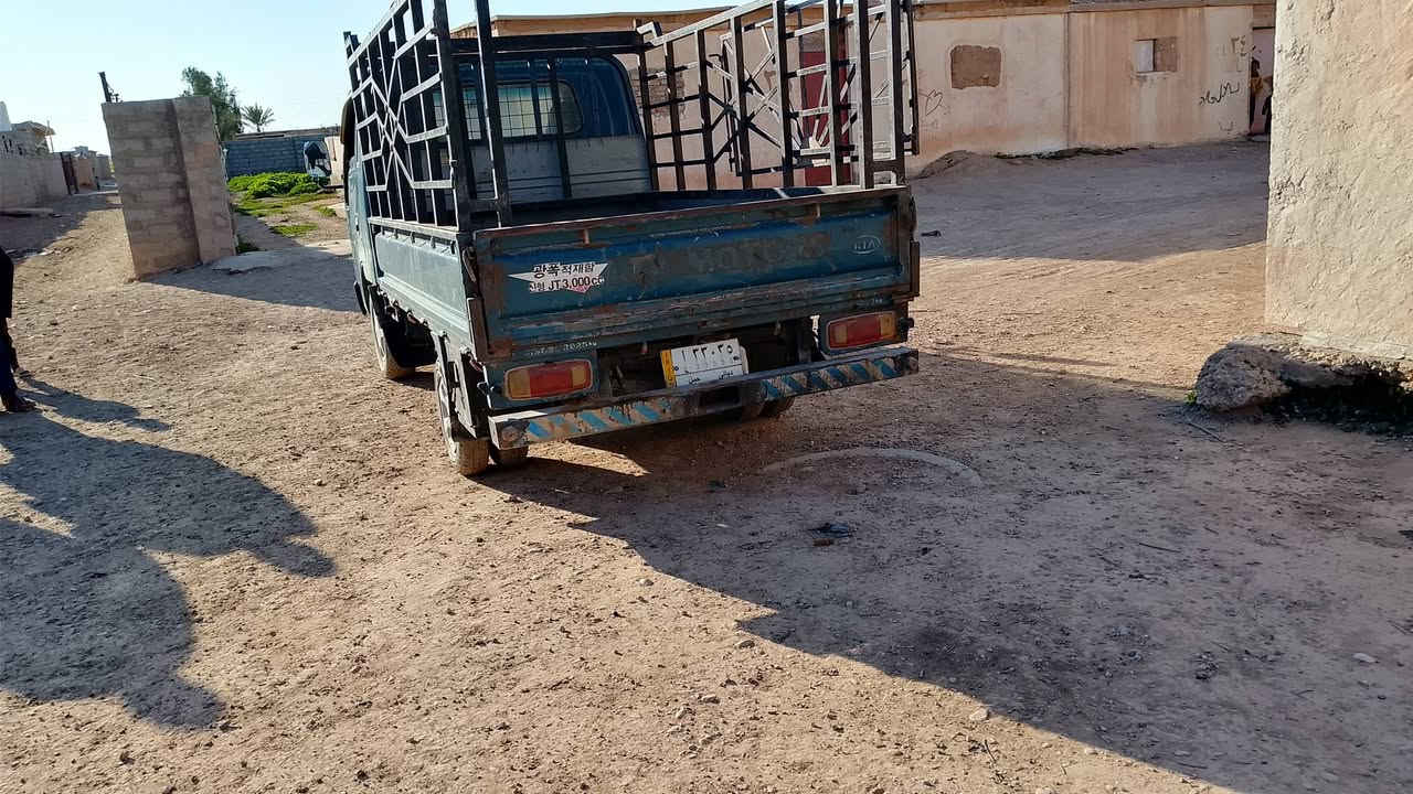 سلام عليكم سياره البيع مكفوله گفاله عامه گير محرك موديله 98سياره بسامينا سعره 58به  مجال بصيط رقم ***********
