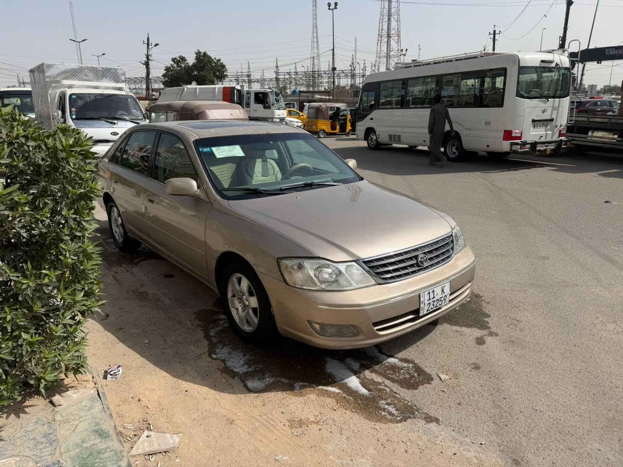 سلام عليكم افلون موديل 201سياره مكفوله من ضربه بيه صبغ ثرجراد فقط مكينه وكير مكفولته تبريد شغل تخم تاير جديد صدر مامي وخلفي جديد هزه جديد سنويه الى ٢٩سياره جديد وتعبان عليه كل نقص مابيه سياره جهزه تريك وين مايعجبك السعره 75مكاني بغداد بلديات وهذ رقمي ***********
