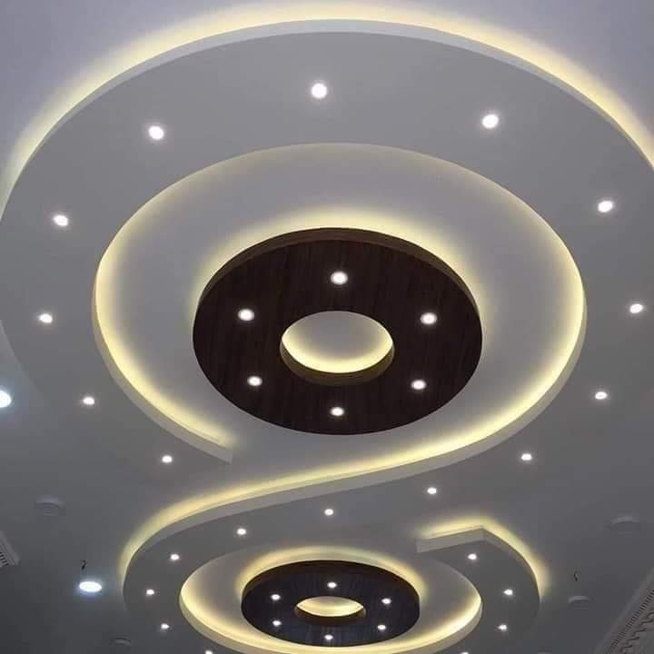 🎨 صباغ درجة أولى بالحلة 🎨*
صباغة بيوت، شقق، محلات، أبواب، شبابيك  
شغل نظيف ودقيق، مواد أصلية، سعر مناسب للجميع  
أجيك للبيت وأشتغل بنفس اليوم إذا الله سهل

📍 أشتغل بكل مناطق الحلة  
📞 للاتصال والاستفسار: ***********

اللي يريد شغل مرتب وسريع يتصل، والرزق على الله
