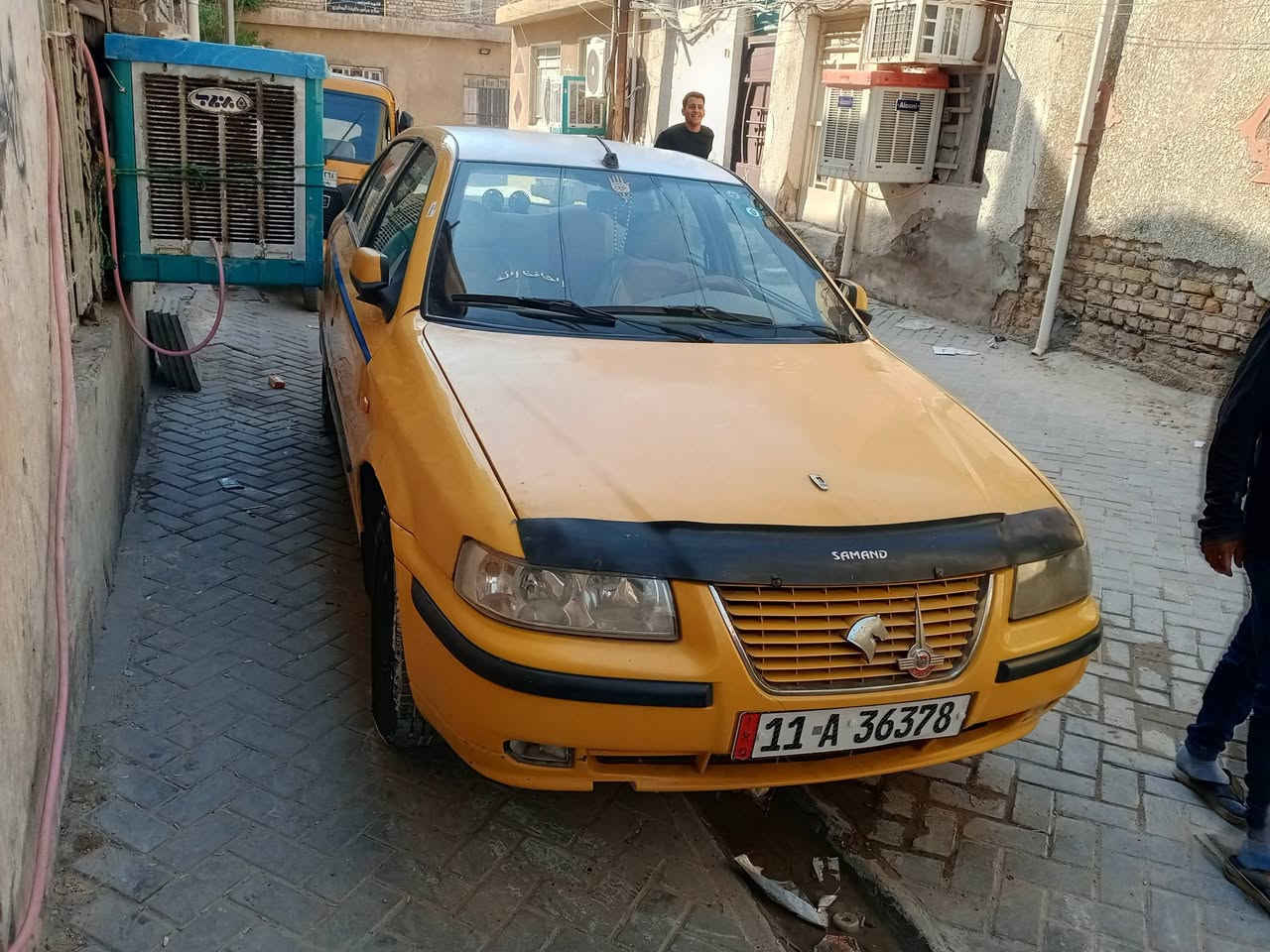 السلام عليكم سياره للبيع سمند موديل 11 كير ومكينه فرنسي كفاله لا تنقيص ولا تبخير مكاني بغداد مدنيه الصدر السعر25 وبيه مجال قليل ***********
