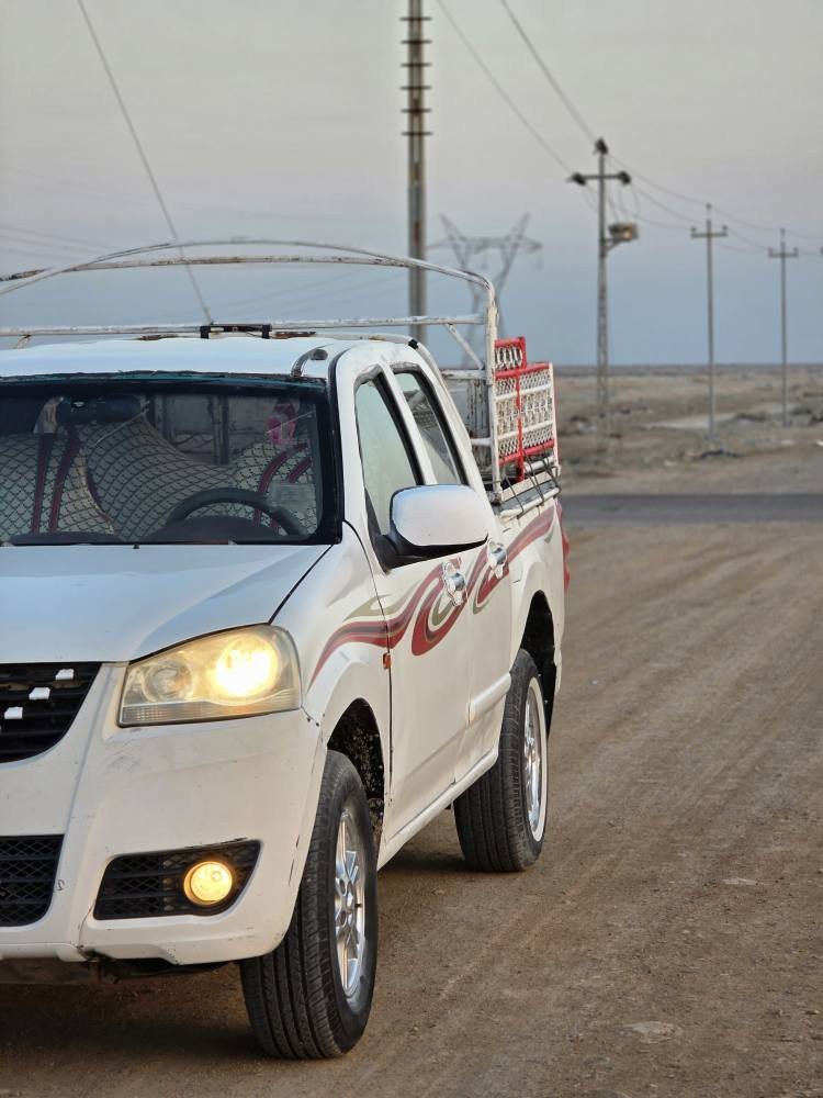 السلام عليكم سياره البيع كريت ويل موديل 2013 سنويه ال 27 سيارة جاهزه تايرات حداديه جاهزه من كلشي رقم الهاتف ***********
