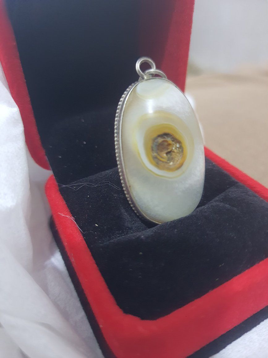 مكلد سليماني نوادر داير فضة قطعة نادرة وصحيحة


**إذا كنت صاحب هذا الإعلان وتريد حذفه لأي سبب، رجاءا أرسل رسالة إلى الدعم الفني**