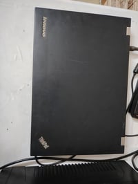 للبيع لينوفو نظام ويندوز10 السعر 140 وبي مجال الاتصال بالرقم0770917569...