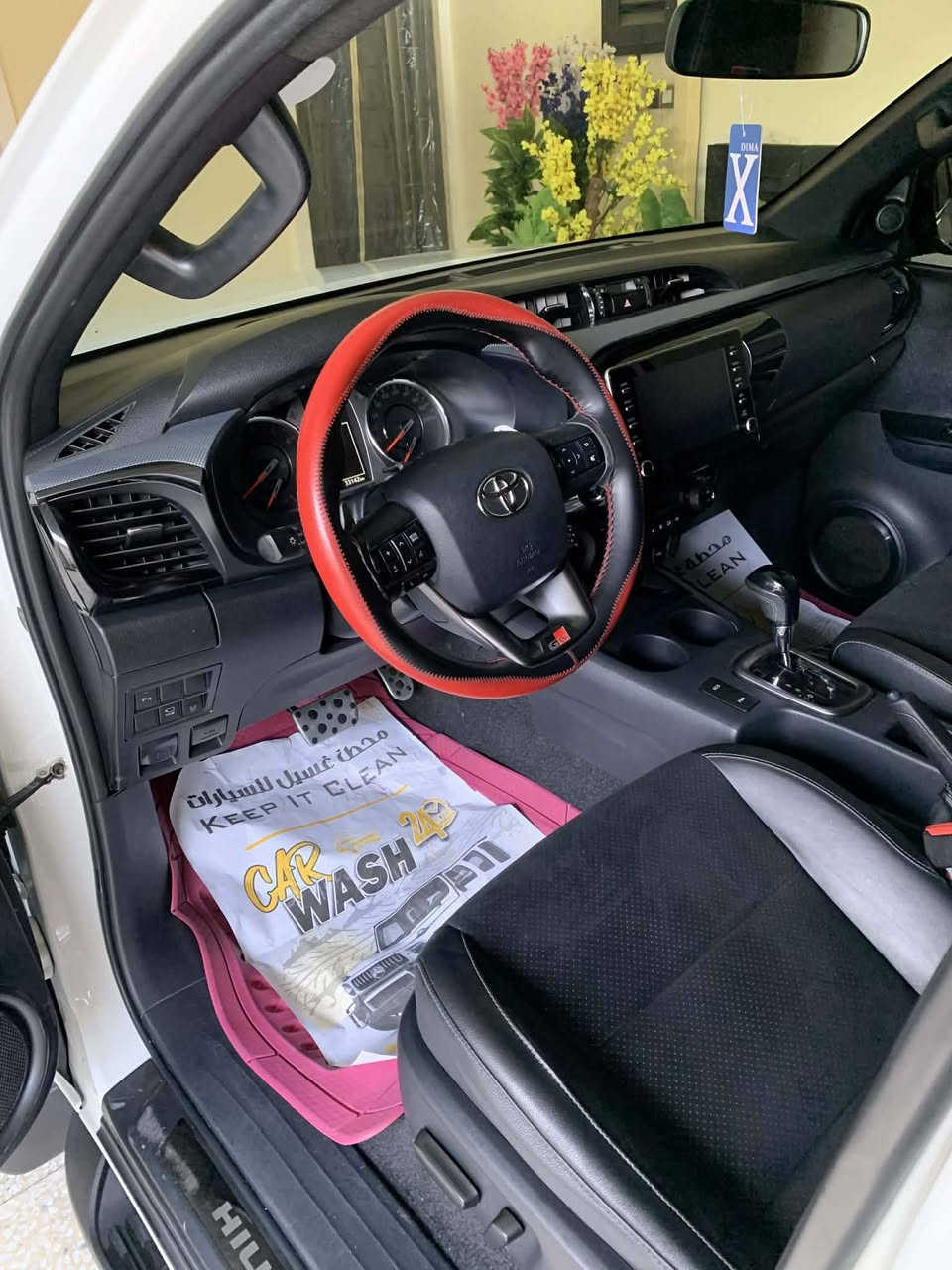 سلام عليكم عندي سياره البيع بيكم فورويل جي ار 6سلندر نفخ سياره جديده وحلوه ماشيه 32 ألف رقم أربيل كير واتماتيك سياره سعودي ام لمنفاخ عنوان بغداد ولشراي يتصل على رقم ***********
