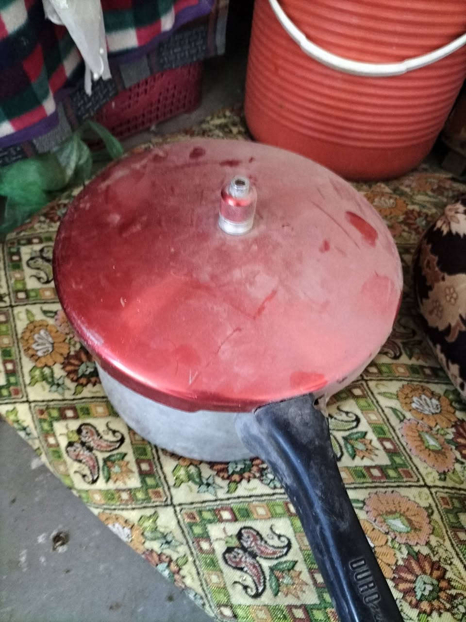 سلام عليكم جدر بخار وزن ثقيل جيل طيبين سعره 30 قفل شراي يتصل ***********
