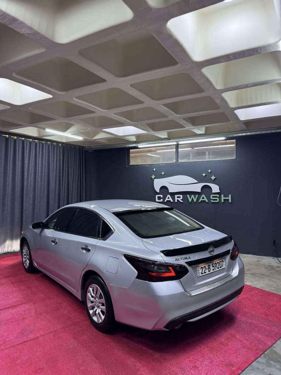 نیسان التیما 2018 مواصفات S
للبیع سیارە بدون صبخ بدون ضرر بدون دواخل  بدون ارباک

صور حادث موجود  سونار موجود بل منشور 

مکفول کفالە   سیارە بس باب سایق تبدیل بلادی بدون ضرر 

سیارە ماشیە 116    بنسبە سعر سعرها 129 ورقە بیها مجال

مکان سیارە قضاء کلار    للاستفسار ***********
