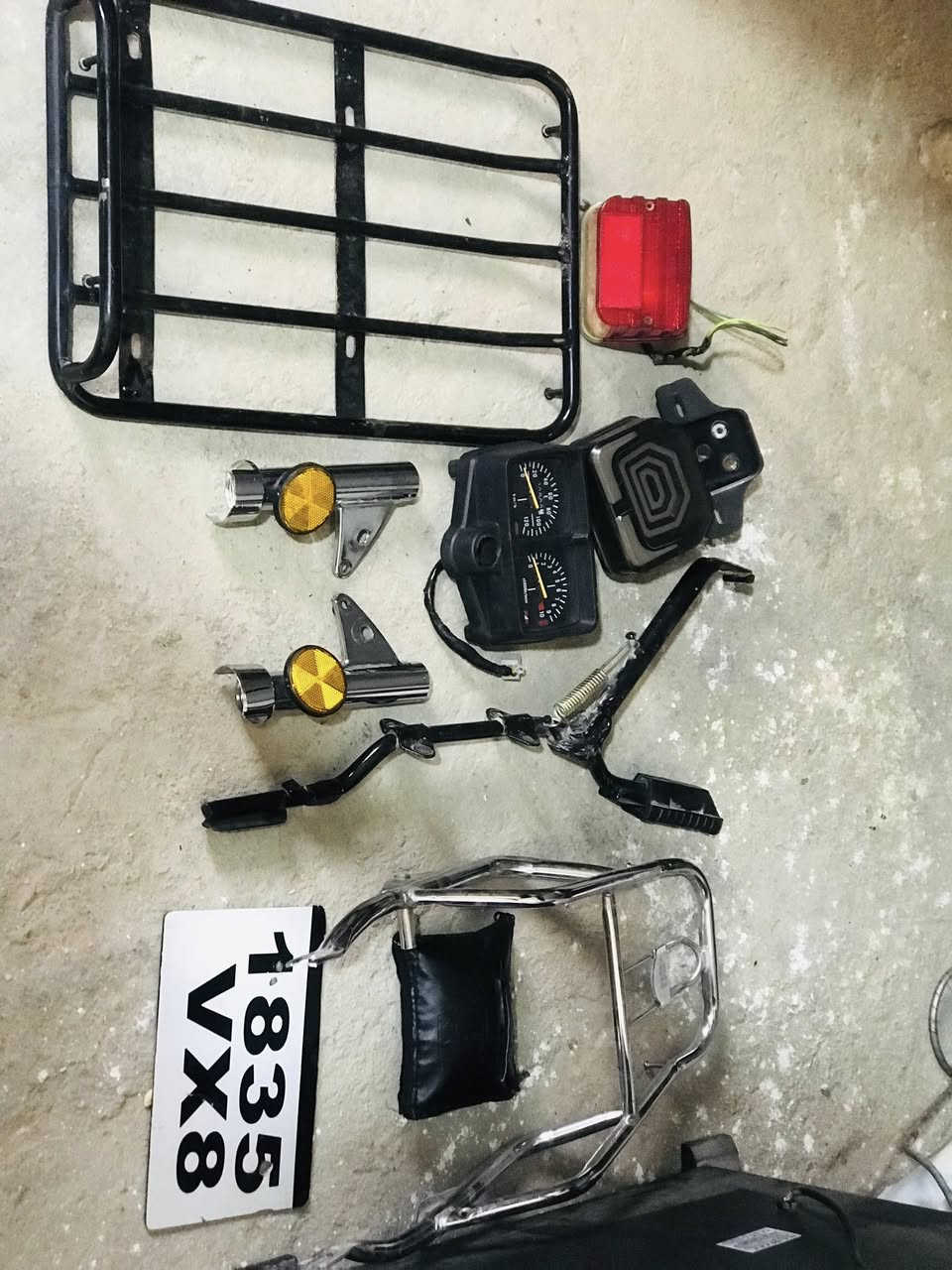 سلام عليكم غراض لبيع كلمن وسعره ***********
