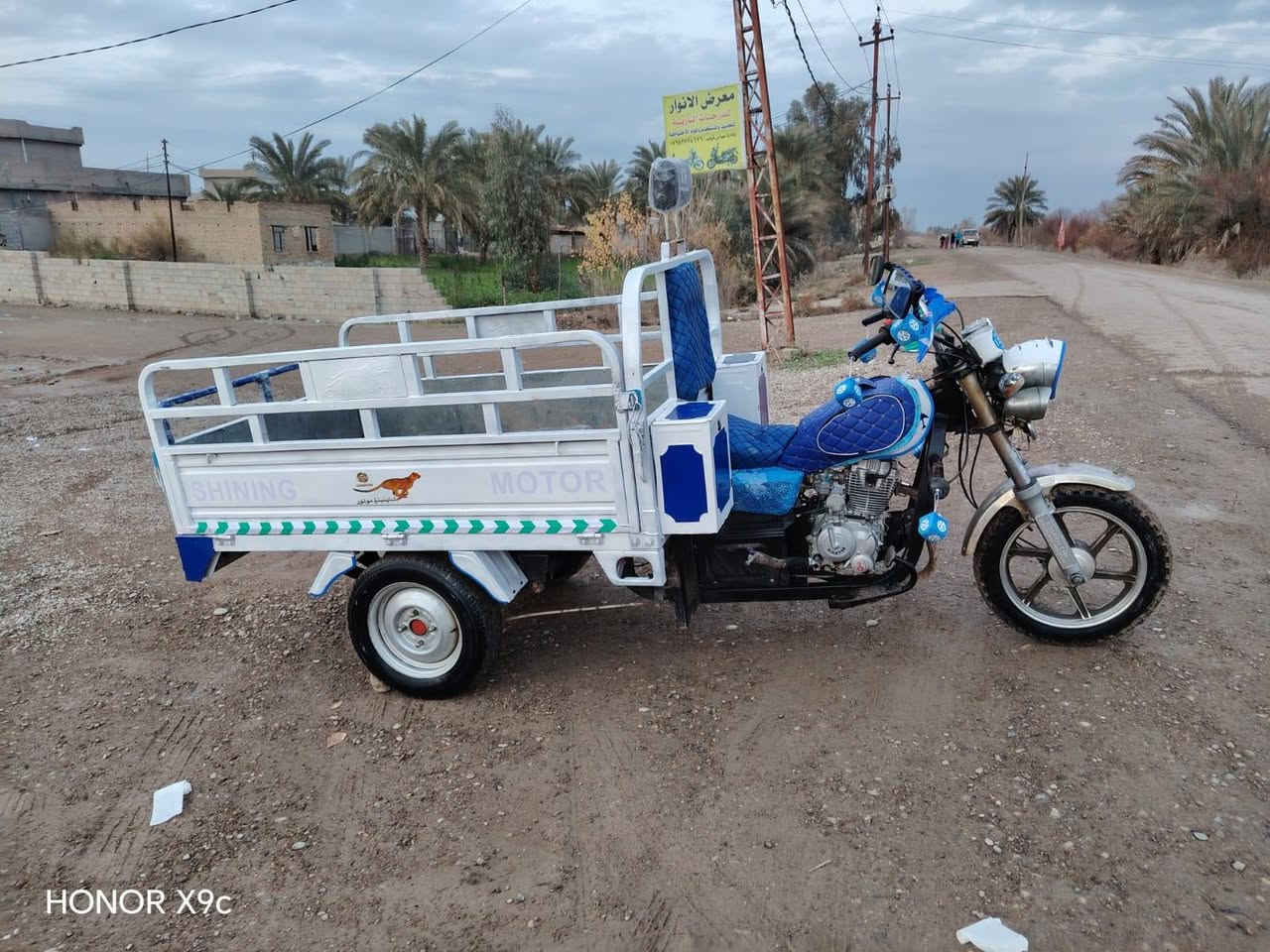 السلام عليكم ستوته ام الطير موديل ٢٣ دبل محجر عالي مكفولا كفالا عامه شرط مابي اي نقص محرك مكفول ركبه شرط أوراق كاملا مابيه اي نقص ستوته نضيفه تايرات ويالا جديد
*********** سعر مليون و٤٠٠ بيه مجال،
