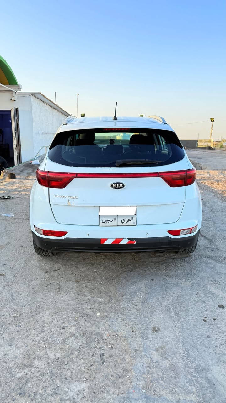 سبورتج موديل 17  سنويه منتهيه
بيه دعاميه وبنيد 
محرك جي دي اي   1600
سعرها 148
مكان بصره قرنه 
للستفسار ***********
