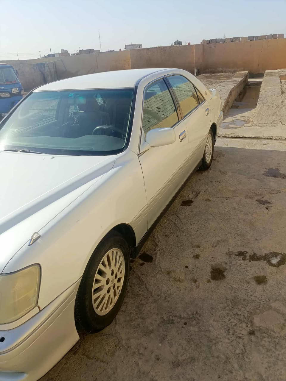 للبيع للبيع
سياره جنون ملكه 
موديل 2003
مكينه ديفور الجبيرة 
كفاله حداديه وكير ومكينه.
تخم تاير غرفه نظيف
دكمتين كهربايات شغاله
المكان ناصريه 
الاتصال 
ع رقم ***********
