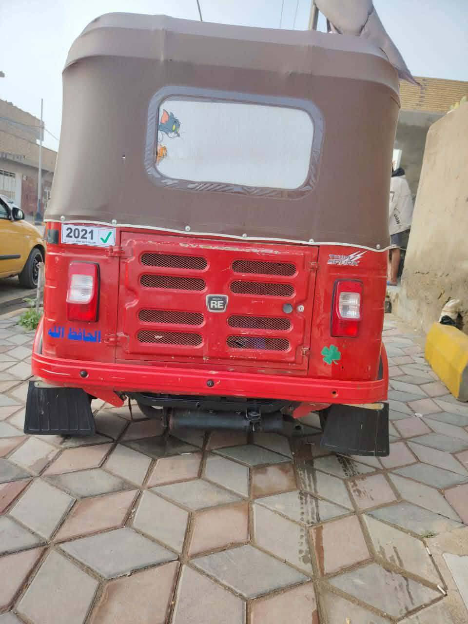 سلام عليكم تكتك 18 شهر 12 نضيفا بيها ضربا بل غد ومرجعيها تكتك وراق وراق مكاني كوت حي جاد تكتك مفالا من تنقيص وتبخير ومكيننا ناعما  وسعرها خاص *********** واني بخدمتكم
