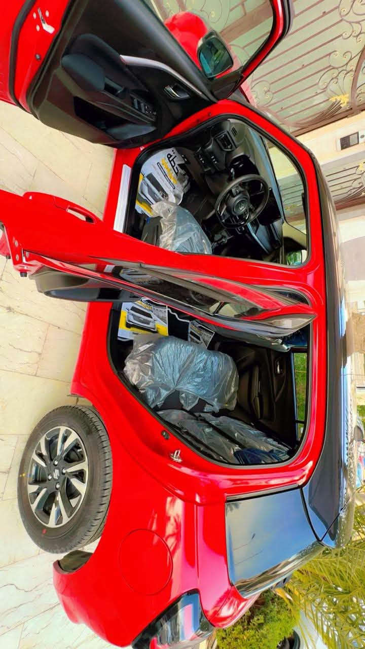 السلام عليكم 🫡

سازوكي سويفت  Suzuki Swift 🇯🇵

 وارد خليجي 

2025 💡

Hybrid ⚡️

……….

بصمه + بصمه ابواب ⚙️

شاشه + كامره خلفيه 📸

كاربلاي + اندرويد اوتو 📱

تحكمات ستيرن اربع جهات 💿

قياده ذاتيه + تحديد مسار

شفتات ستيرن ✅

رادار امامي 📺

رادار خلفي 📺

رادار جانبي 📺

حساسات خلفيه🌀

اشاير مري + مري شفط 〽️

كشاف ضباب 🔦 

تبريد بيانو 🎹 

مانع انزلاق ◀️

اوتو ستوب ➕

تكون مجهزة بـ 6 إيرباغات👁️‍🗨️

………..

ماشيه فقط 16000 km 

رقم بغداد الجديد 

مكان السيارة بغداد البلديات

كتلوكات الشركه بعدها بيها

سعر السيارة 95 ورقه

للاتصال ***********☎️

السيارة مطلوبه اقساط 

التسديد على الماستر من قبل صاحب السياره
