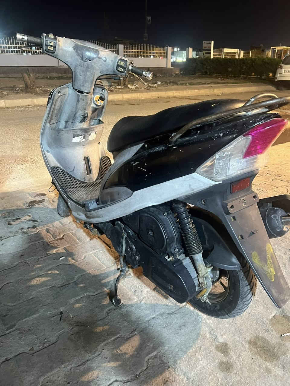 سلام عليكم ماكس منغولي دراجه مال رمبة مكينه مامفتوحه بلاديه 49 نكره سلف مكينه ناعمه شلعه معدل عوزه بس هندر فقط جاهزه نكره سلف دراجه حلوه وبل عافيه عل ياخذها سعرها 650 شراي اتصل مامتواجد عل فيس ***********
