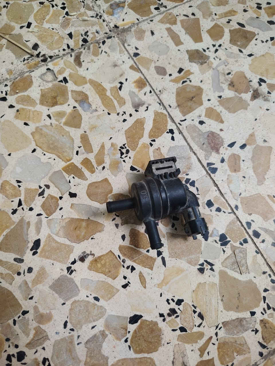 سلام عليكم مال النترا امريكي ١٠ كلهن تفصيخ الله شاهد *********** مدينة الصدر
