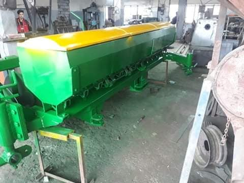 شركه الفهد 
خراطه عا مة
مكا نن تبن تركي ـ عرقي
دسكات ـ جاروشة علف خيو اني
صيانه ـ تصنيع ـ. .. موصل  رقم

‏‪0751 760 7680‬‏
***********
