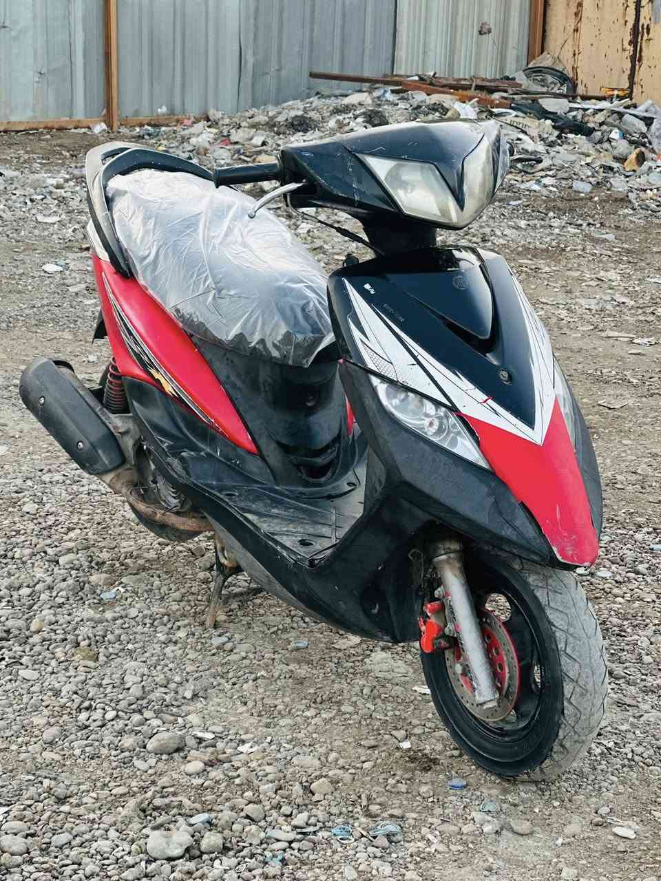 السلام عليكم دراجه ثعلب 140 كامله اي نقص مابيه أوراق كامله السعر 450 المكان بغداد الغزاليه الشراي يتصل ***********
