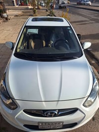 اكسنت مضلع • ٢٠١٢ • رقم اربيل