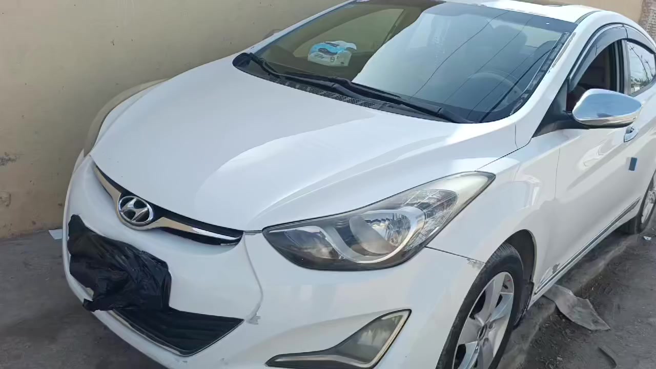 الاالنترا 13 محدثه 14 مكينه 1800 دووش خليجيه وكير تمام شاشه تبريد وتنته مواصفات اشاير جانبييه رقم بغداد انكليزي بسمي السيارة السونار موجود على الفحص السعر 125 وبيهه مجال الرقم***********
