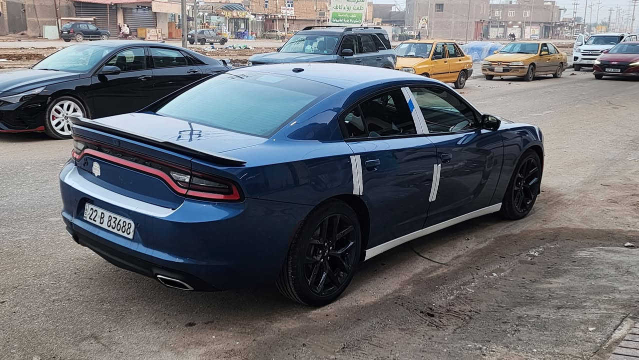 السلام عليكم 
للبيع جارجر فئة sxt 
موديل 2021السيارة جديدة كلش أمريكي ضربتها ربع من البنيد والباقي كفالة عامة گير مكينة 3600 السيارة رقم اربيل تريد وكالة تريد تحويل 
السعر240 وبيها مجال
للتواصل ***********
