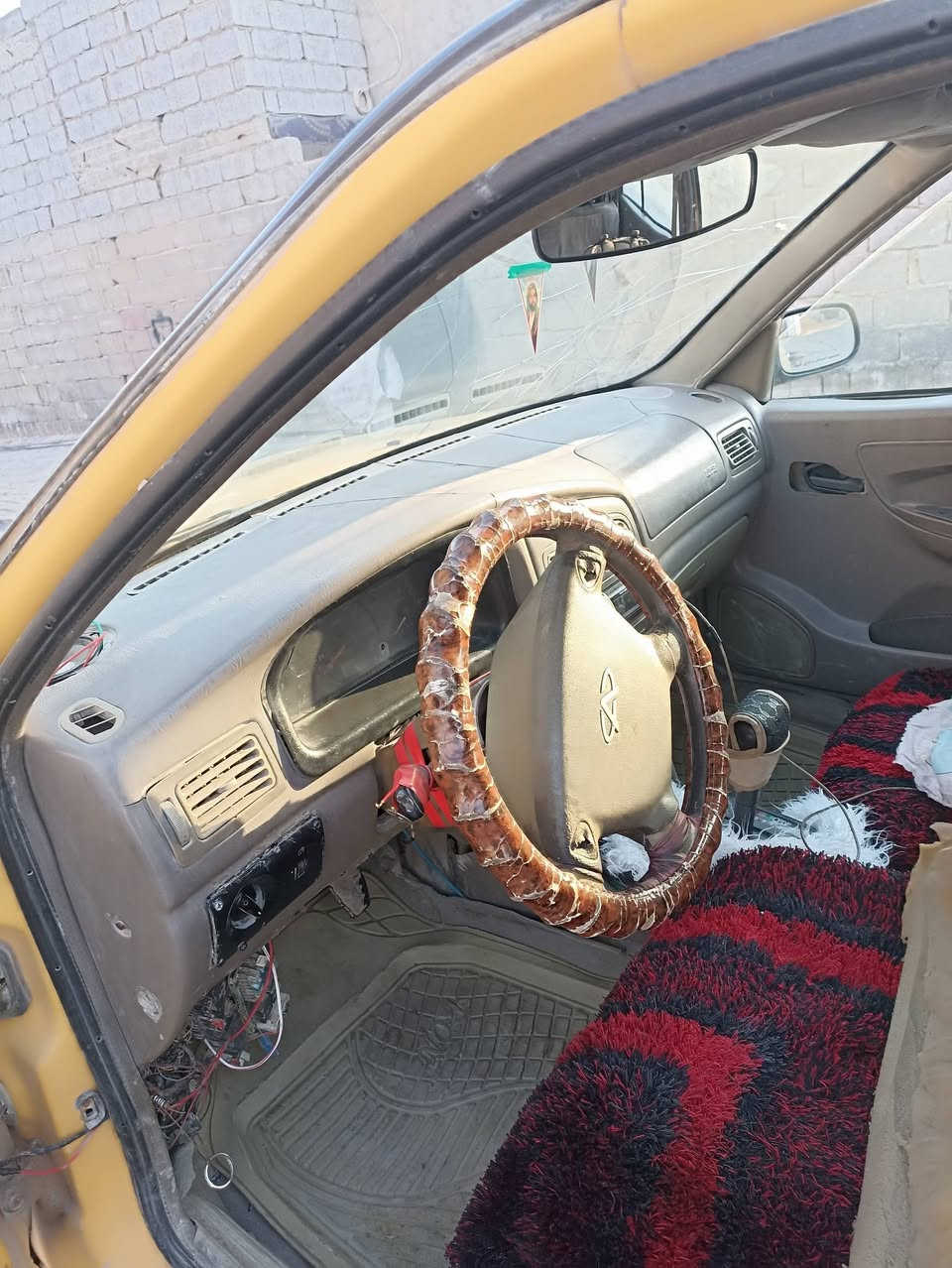 السلام عليكم شيري كوين كير مكينه كورله للبيع مصفره هيئه وغرامات وصولات بيها كهربائيات كلها شغاله مديل 9 مداور ثاني يوم السعر 18 وبيها مجال قليل ***********مكاني كربلاء سنويه ماصاقطه
