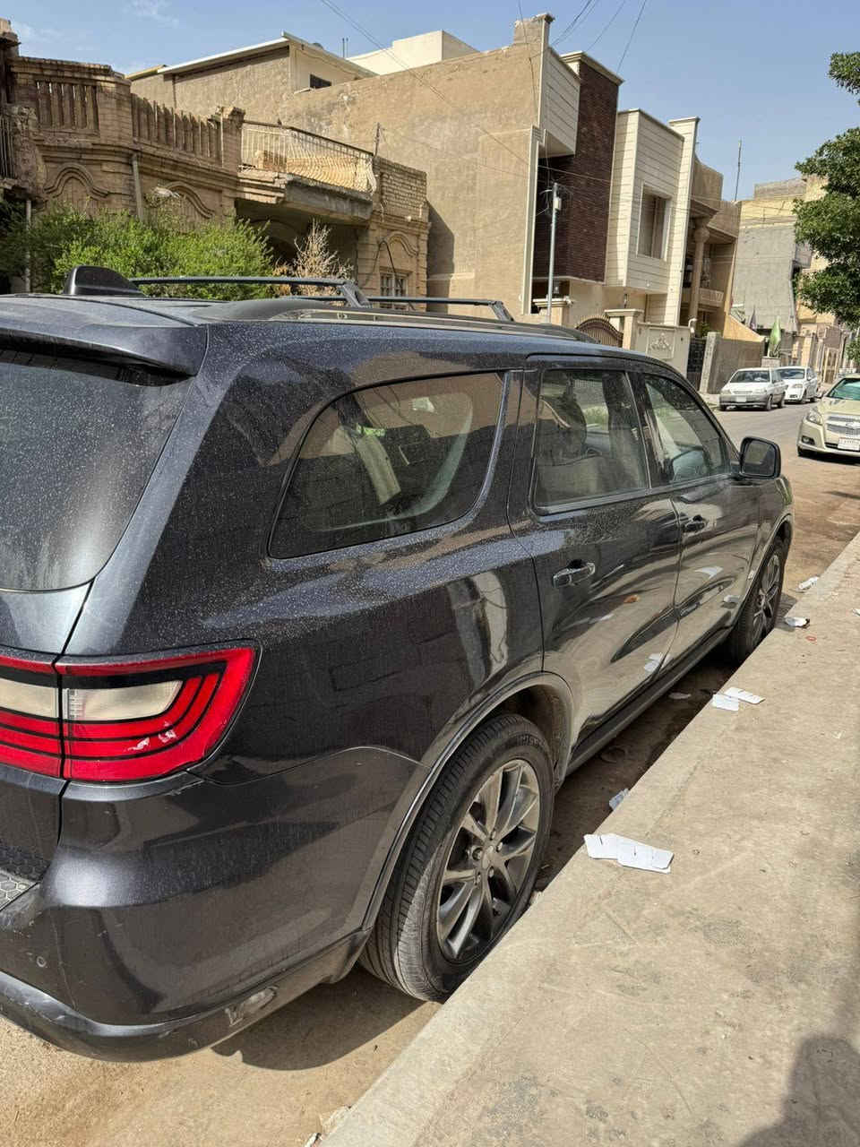 السلام عليكم دارنكو موديل ٢٠١٤ البيع السعر ١٧٠ ورقة العنوان بغداد الكريعات صدر القنات تلفون *********** ابو امير  شرط التحويل لن بسم زوجتي رجاءن
