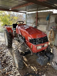 بسم الله الحمن الرحیم  ئەم مەکینەیە بۆ فرۆشتن مۆدێلی ۲٠٠٦ زۆر پاکە برغ...