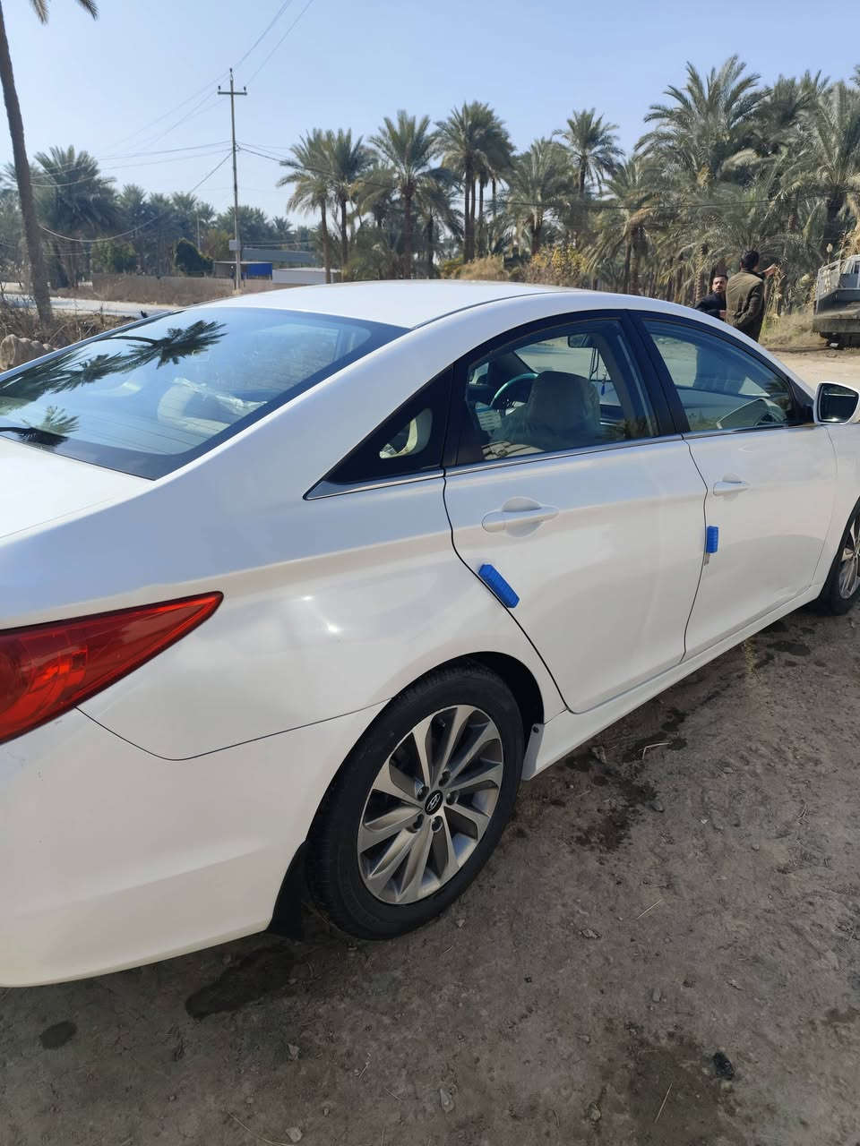 سلام عليكم سوناتا ٢٠١٤ خليجي رقم نجف بسمي مكينة ٢٤٠٠ دوش مواصفات 👉قطعتين تبريد 👉شفتات بل ستيرن 👉مري شفط 👉أشاير بالمري 👉 لايتات عدسات جديدة👉تحكم ستيرن جهتين 👉حساس خلفي 
صبغ  بالباب مال الصدر وبارد بالجاملغ الأمامي
السعر ١٣٠ وبيها مجال 
***********
المكان بابل قضاء القاسم
