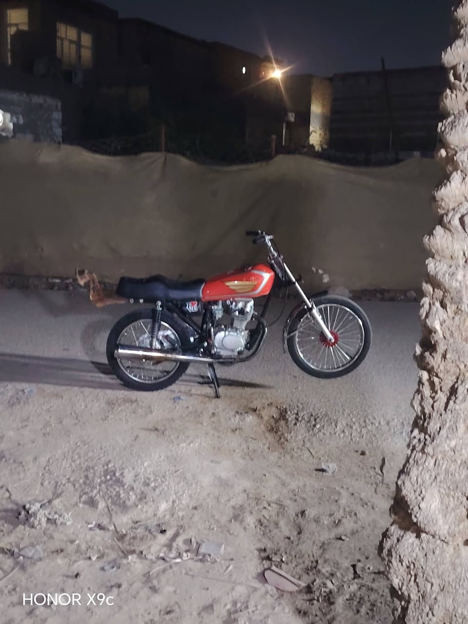 سلام عليكم شباب دراجه البيع اوراق اسكنر تعمير خمسه وعشرين كله اصلي سعره 700قفل ***********دوانيه قضاه الشاميه
