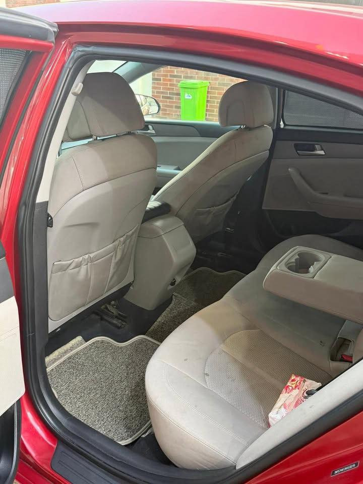 السلام عليكم سونتا وارد امريكي  موديل 2015، حادثها جاملغ امامي 
محرك 2400
المحرك فقط مفتوح كور   حتى تخلص من الادونز  ومعله كازكيت 
صدر امامي خلفي جديد 
منضومك البانزين  وغرف الاحتراق كلها  نظافه  كامله السنويه جديد ورقم انكليزي با اسمي 
السعر)))113 وبيها مجال   (((((  السياره جاهزه من كلشي 
محرك جديد لا تنقيص ولا تبخير. وشرط تجي تفحص ودونز  ادوس الدوسه اقوه ما عندك  اذا دكت  اني خسار تدفئه تبريد
تفاصيل... واتس اب او دايركت  المكان بابل جبله 
***********
