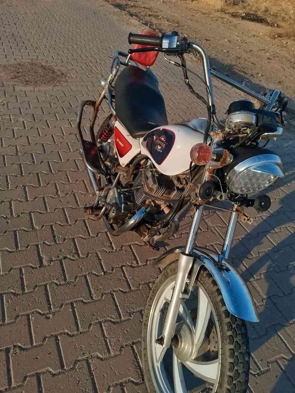 سلام عليكم ماطور جني للبيع سلف هندر كهربائيات كامل محرك ناعم بل شرط اشاير لايت عالي ناصي سعر 350بي مجال للشراي مكان كركوك


**إذا كنت صاحب هذا الإعلان وتريد حذفه لأي سبب، رجاءا أرسل رسالة إلى الدعم الفني**