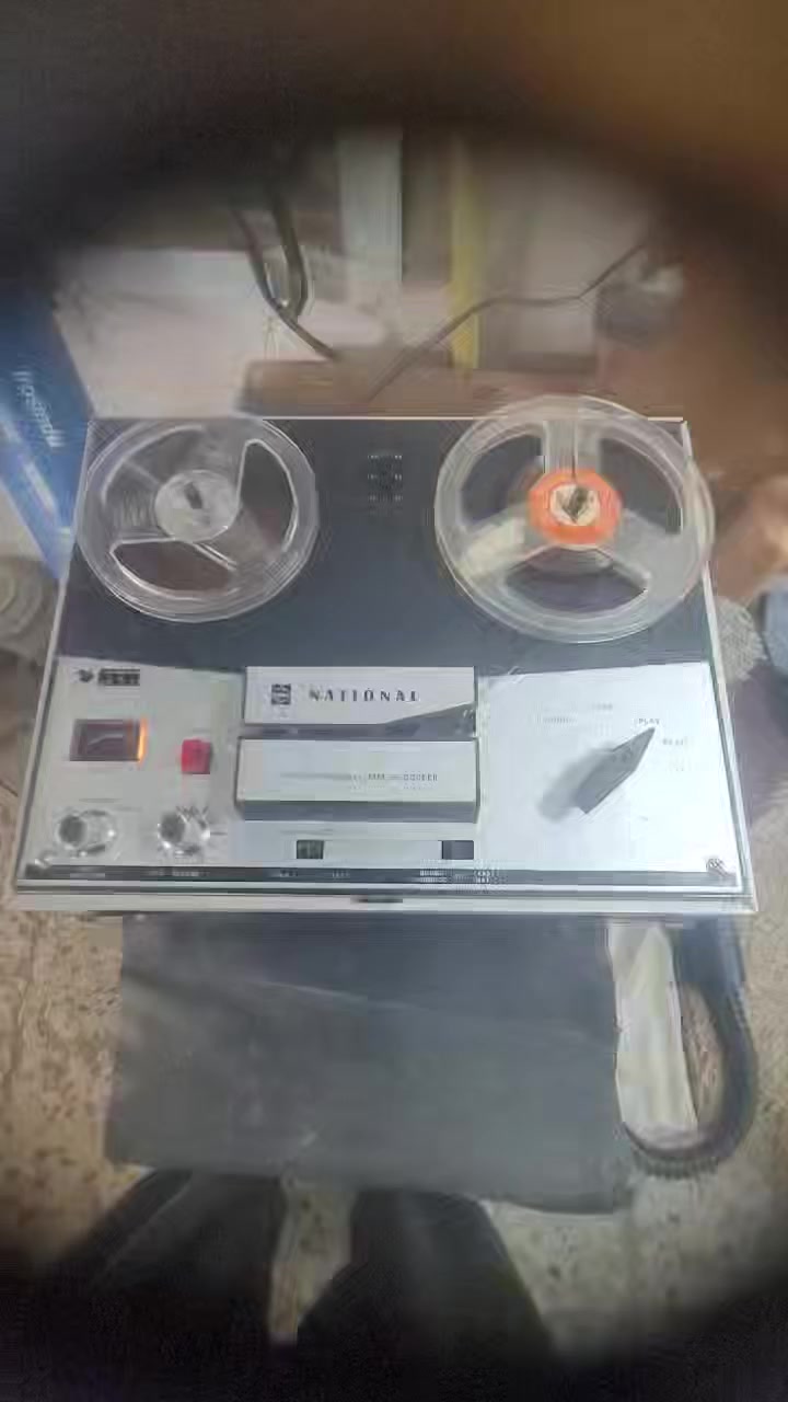 مسجل شريط . ناشونال شغال صوت وتسجيل . جيد جدا . بدون اي عطل . السعر ٨٥. الف دينار . مكاني . بابل .


**إذا كنت صاحب هذا الإعلان وتريد حذفه لأي سبب، رجاءا أرسل رسالة إلى الدعم الفني**