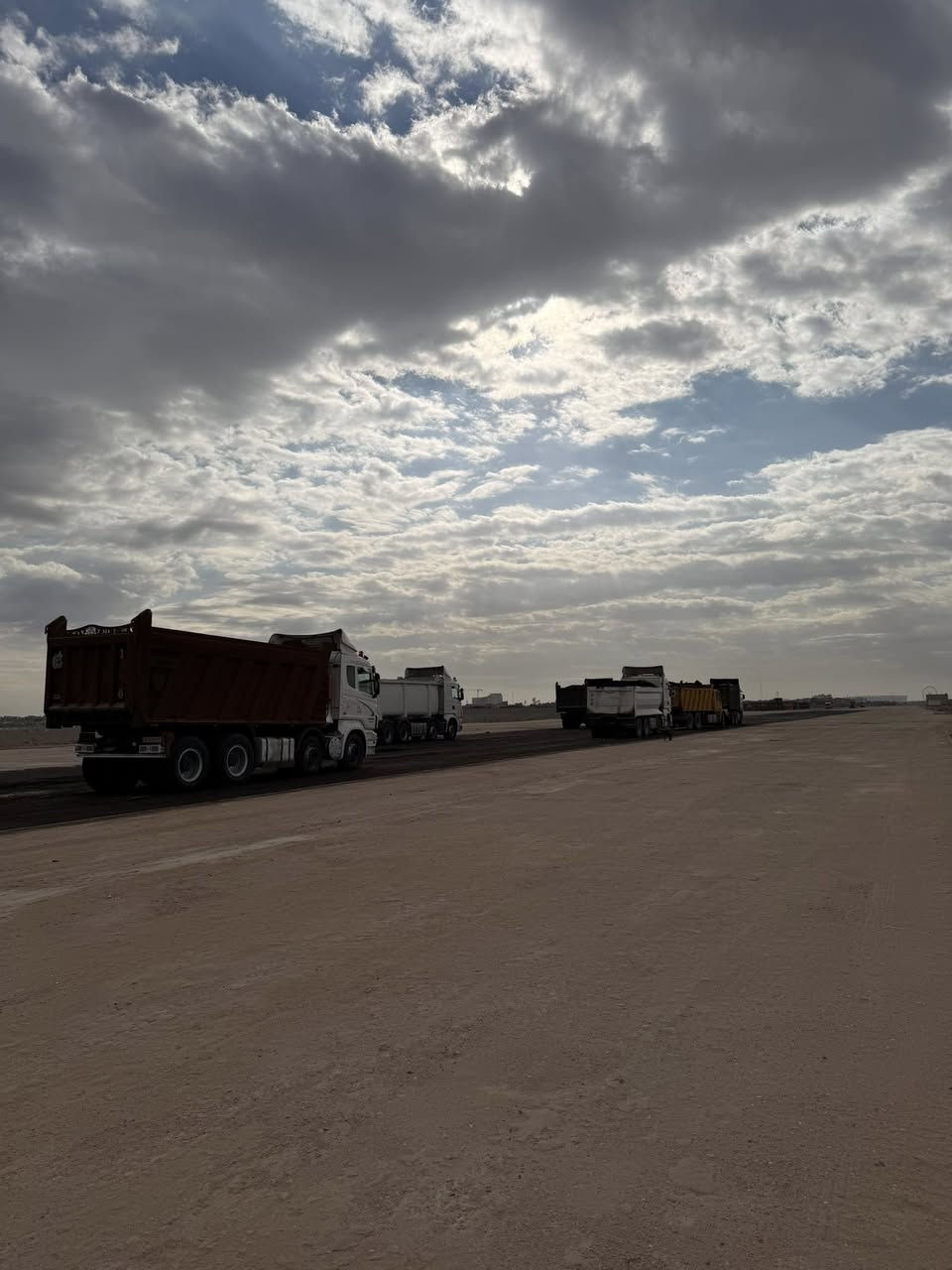 صباح الخير 
على بركة الله 
تم تبليط شارع 60العابر في مقاطعة 2356
العابر زون أول ✒️
الاستفسار عقارات فدك
***********
***********
