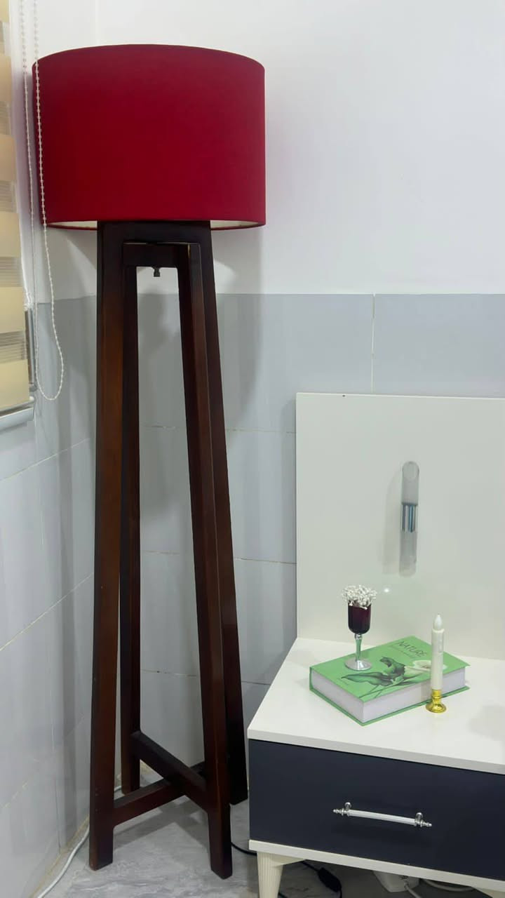 غرفة نوم جديده  + دوشك اصلي هديه = ٥٠٠ الف فقط
كوفي كورنر خشب تركي اصلي ب١٠٠ الف
تيبل لامب احمر خشب تركي ديكوري ب٥٠ الف
ميز طعام زجاج مع كراسي عدد ٢ ب٥٠ الف

العنوان الرمادي شارع فاكرة

 للأستفسار 
***********
