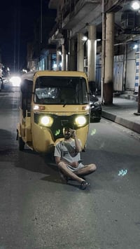 تكتك عشرين البيع خير من الله هاذه رقم صاحب تكتك خابره بيك خير وتدلل077...