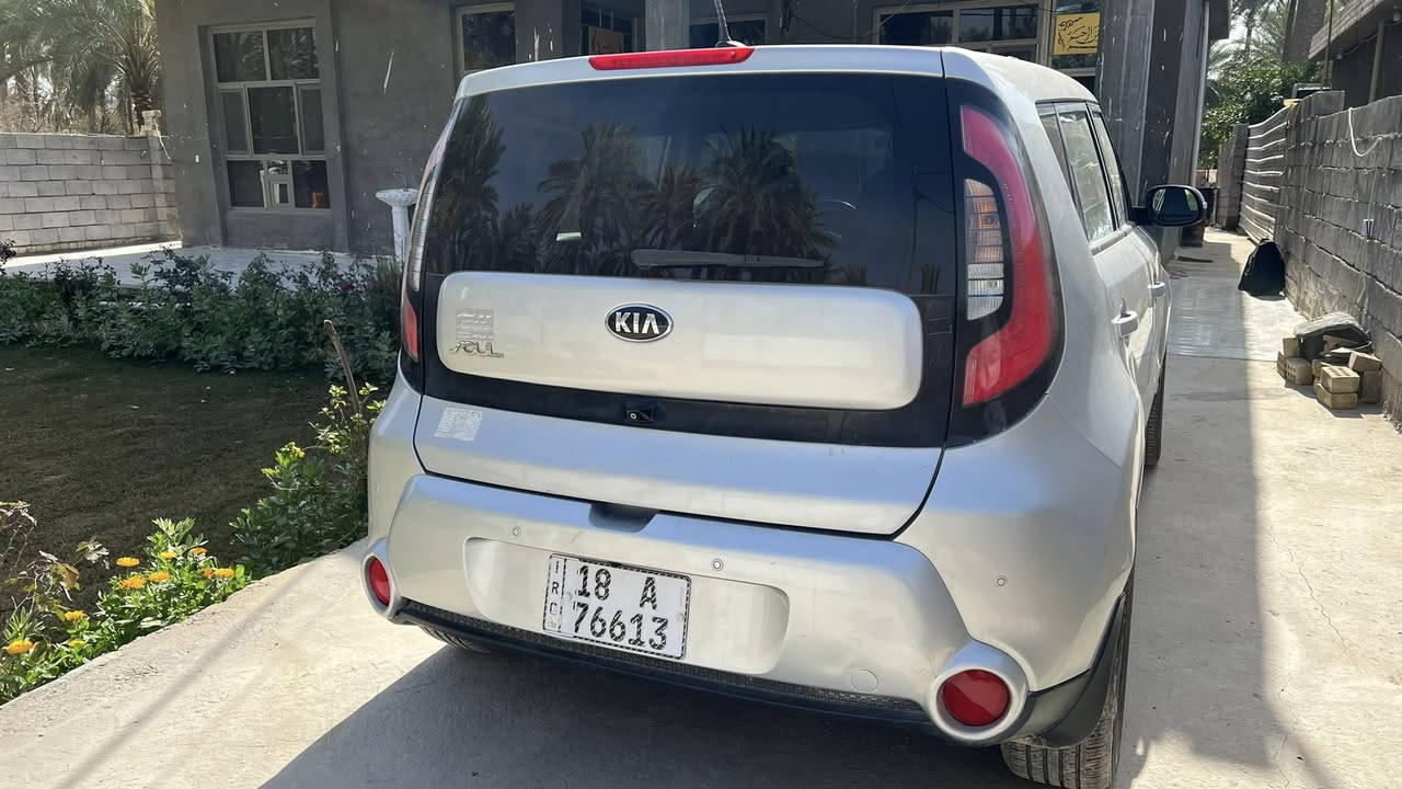 السلام عليكم ( مكلف بالنشر)
للبيع او مراوس حسب القناعه  كيا صول 2015   رقم بابل مشروع وطني  وارد امريكي   سياره ليبل واحد   علما ان سياره بيها صبغ ابيع حزام اثر جراد سياره احلى من صوره شاشه كامره حساسات داخل اسود تحكم ستيرا جهتين  لاستفسار اتصل على الرقم 👇
 مكان السياره واسط #الصويره     
‭٠٧٧٠ ٧٨١ ٣٤٧٧‬
