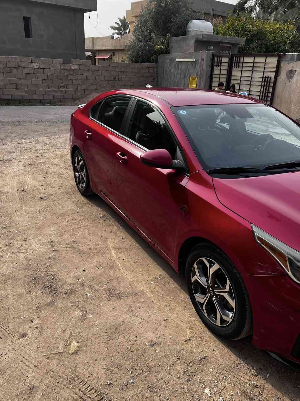 السلام عليكم كيا فورتي للبيع موديل 2020رقم بغداد بسمي مواصفات رادار امامي تحديد مسار كامرة دواره 
العنوان بغداد جسرديالى 

السعر133 او بي مجال

رقم الهاتف ***********
