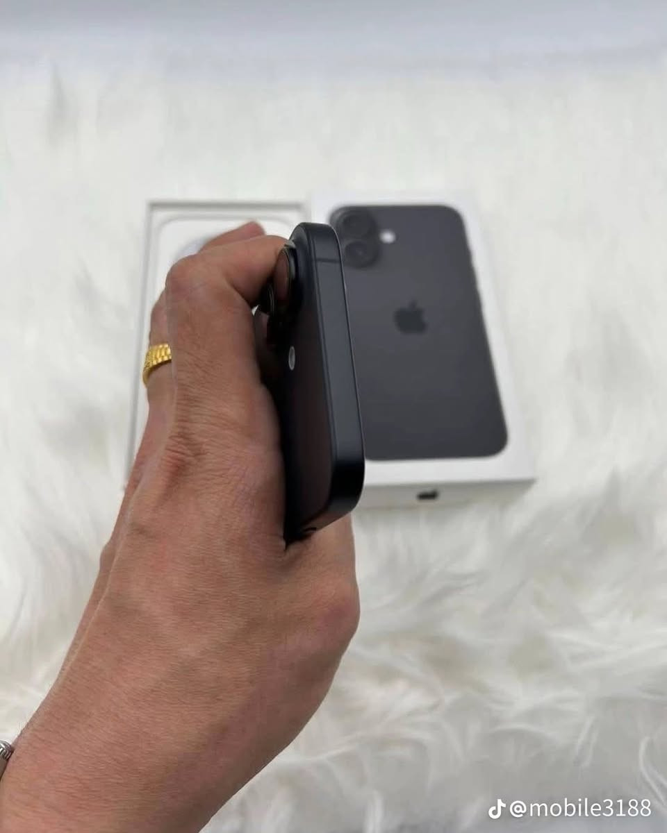 ايفون ١٦ بلاس مستخدم ضمان ماستر ذاكرة 128 بطارية ١٠٠٪ عدد الدورات 199
سعر 990
للاستفسار اكثر الاتصال ع الرقم ***********
