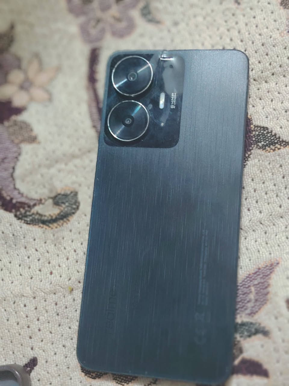 سلام عليكم موبايل للبيع ذاكه 128 شحن فول لاكسر لا فطر اذا اكو مراوس أو مشتره السعر ع الخاص اسمه A55
***********
