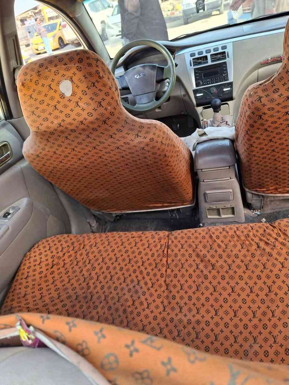 السلام عليكم
شيري اي فايف السياره مابيه ولا قطعه تبديل

مديل 2009

بيه خياسهت ملكوطه

كير ومكينه خير من الله 

حداديه ٨٠ بلميه

السياره بسم ولد جيراني وسنويه لل2029

سعره 33وبه مجال للشراي
رقم *********** واتساب موجود
