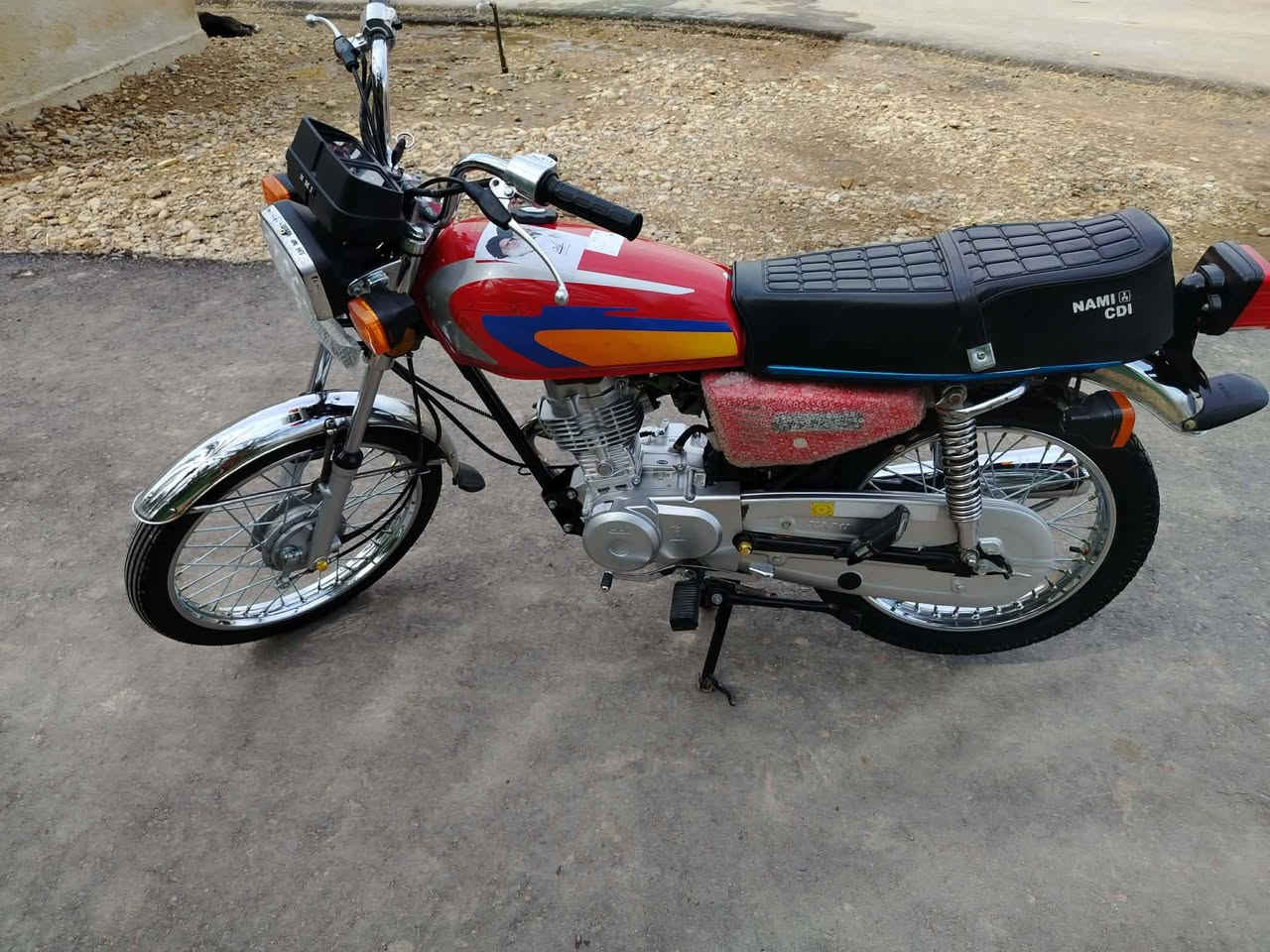 سلام عليكم دراجة لبيع  وراق سكنر مكفولة من كلشي موديل 2025 سعر 850 وبيه مجال قليل *********** مكان ميسان قرب السيد منيهل
