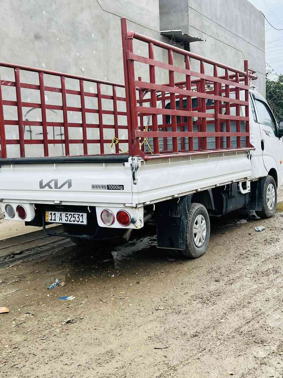 سلام عليكم كيا مسكر طرمبه 2010 مكينه وكير جديد تخم تاير رقم شاصي. واضح مكفوله من ضربه ولصبغ مكاني بغداد***********
