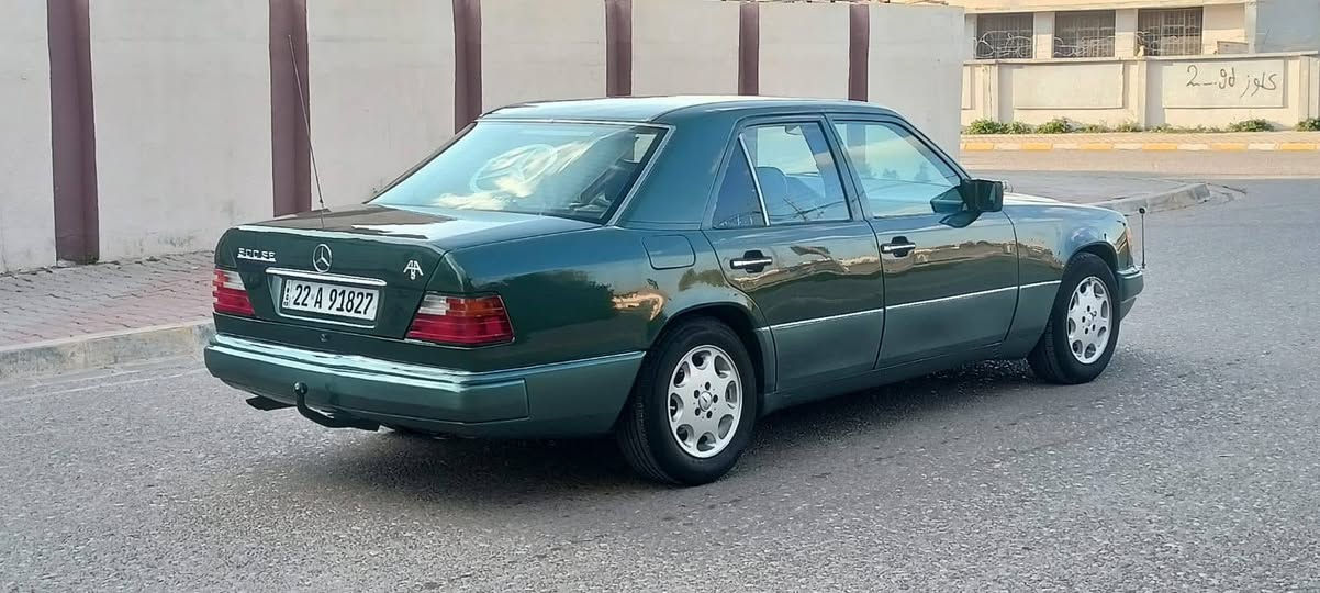 مارسيدس دب حجم 300 موديل 1992محدث بيبي  محرك vvt3000 رقم اربيل جديد دولي سنوية جديد الغاية2031 بسمي شرط تحويل قواعد دبلات سليمة بدون ضرب بدون خياس صبغ عام جمالية فقط ABS تبريد جام كهرباء اربع تايرات جديد كهربائية شغالة سعر 67 مكاني كركوك ***********
