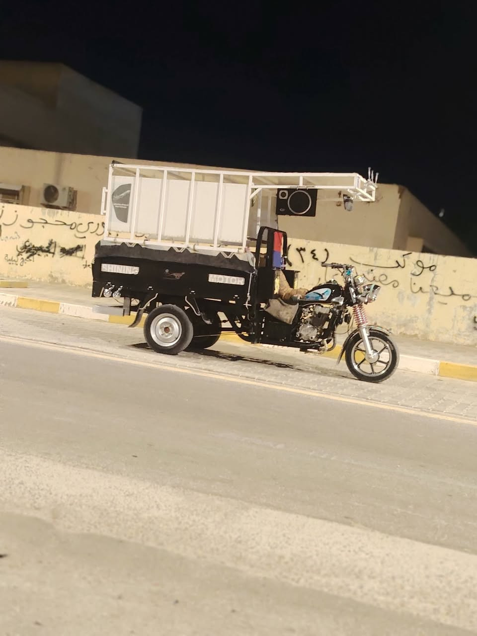 سلام عليكم ستوته للبيع موديل 23 طالعه بل 24 مكينه 25 توني شاده ابيع كامله هيه ومحجرهه أوراق اصولي 7 اوراق كاملات مكاني نجف ابصخير السعر تصل عل رقم وبيك خير ودلل رقمي ***********
