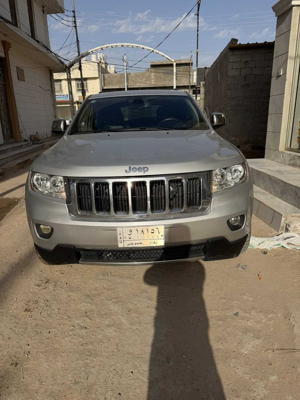 سلامً عليكم جيب الاريدوموديل  2013 وارد أمريكي  صبغ جاملغ  وبنيدً بدون دواخل مواصفات واحدعله واحدً.   فول لمتدد.   اعبد فىه.    سياره باسمي شرط تحويل سياره احله من صور ومال بيت ستخدام شخصي ماشيه ٦٠ سبب البيع  مستعجل ***********   سعر 168 مجالً بيكً بيكً ودلل.
