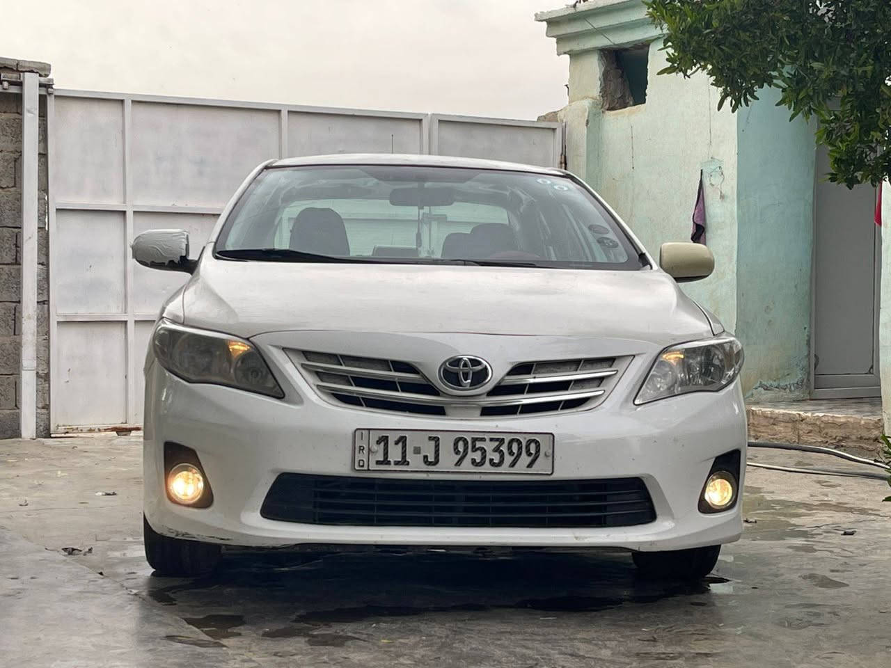 كورلا 12 خليجي سعودي 
رقم بغداد شرط التحويل
سيارة جاهزة مابيها نقص 
بيها ضربة تكمة فوك السكن وبنيد مفتوح ع القمارة سونار موجود بالمنشور شواصي لغود كفالة 
مكاني ديالى للأتصال *********** 
السعر 110 و بيها مجال بسيط
